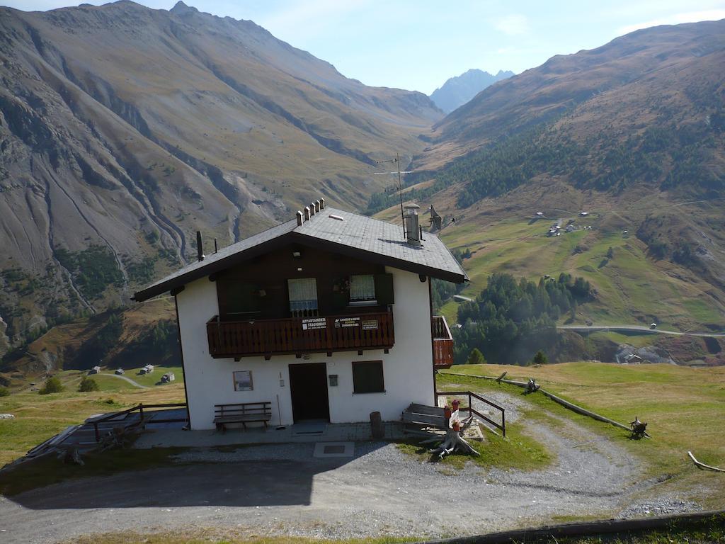 Casa Gembre Apartment Livigno Phòng bức ảnh